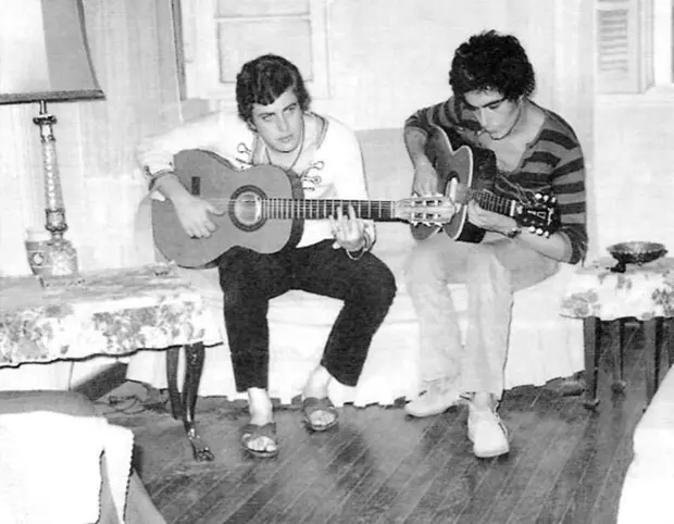 Damon & Fintias was the first band in which Pavlos Sidiropoulos participated...