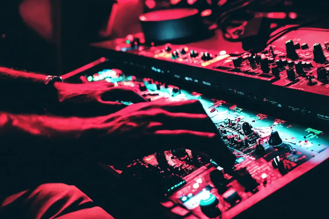 listen to the best laid-back Breakbeat music of all time